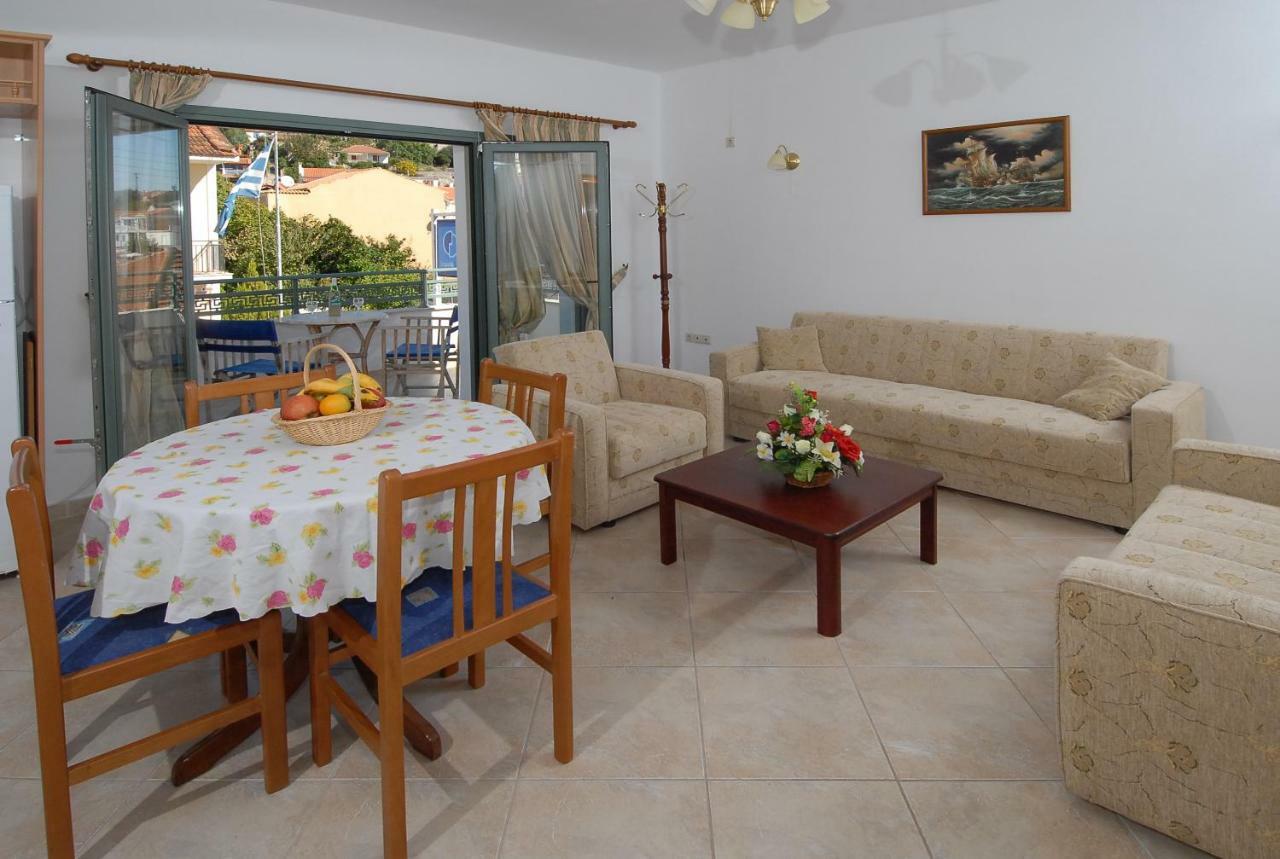 Starvillas Apartments And Studios Agia Efimia Esterno foto